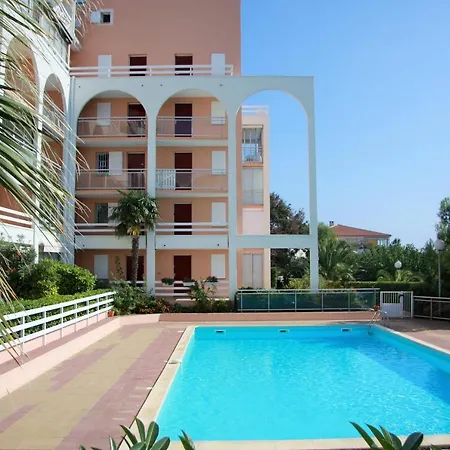 Studio Dans Avec Piscine Quartier Des Plages Sète