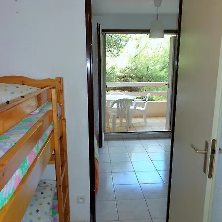 Studio Dans Avec Piscine Quartier Des Plages דירה *